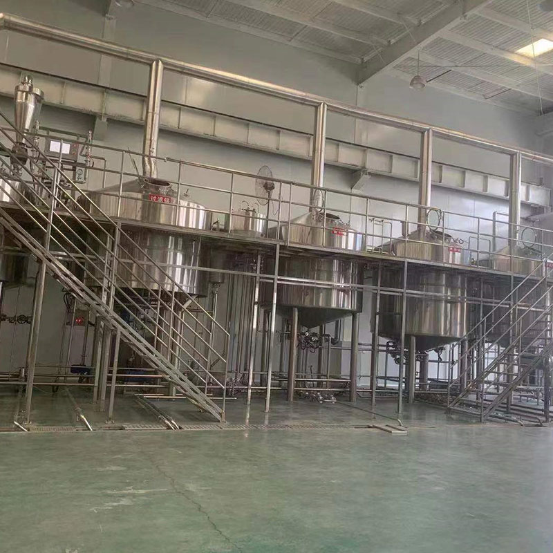 定陶精酿啤酒设备厂—平面布置、设备设计、制造、调试、培训等一条龙服务_COPY